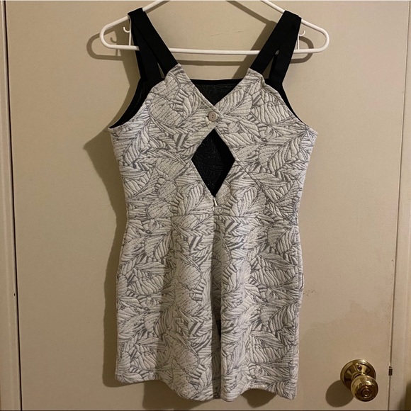 Romper Dress - Picture 2 of 2